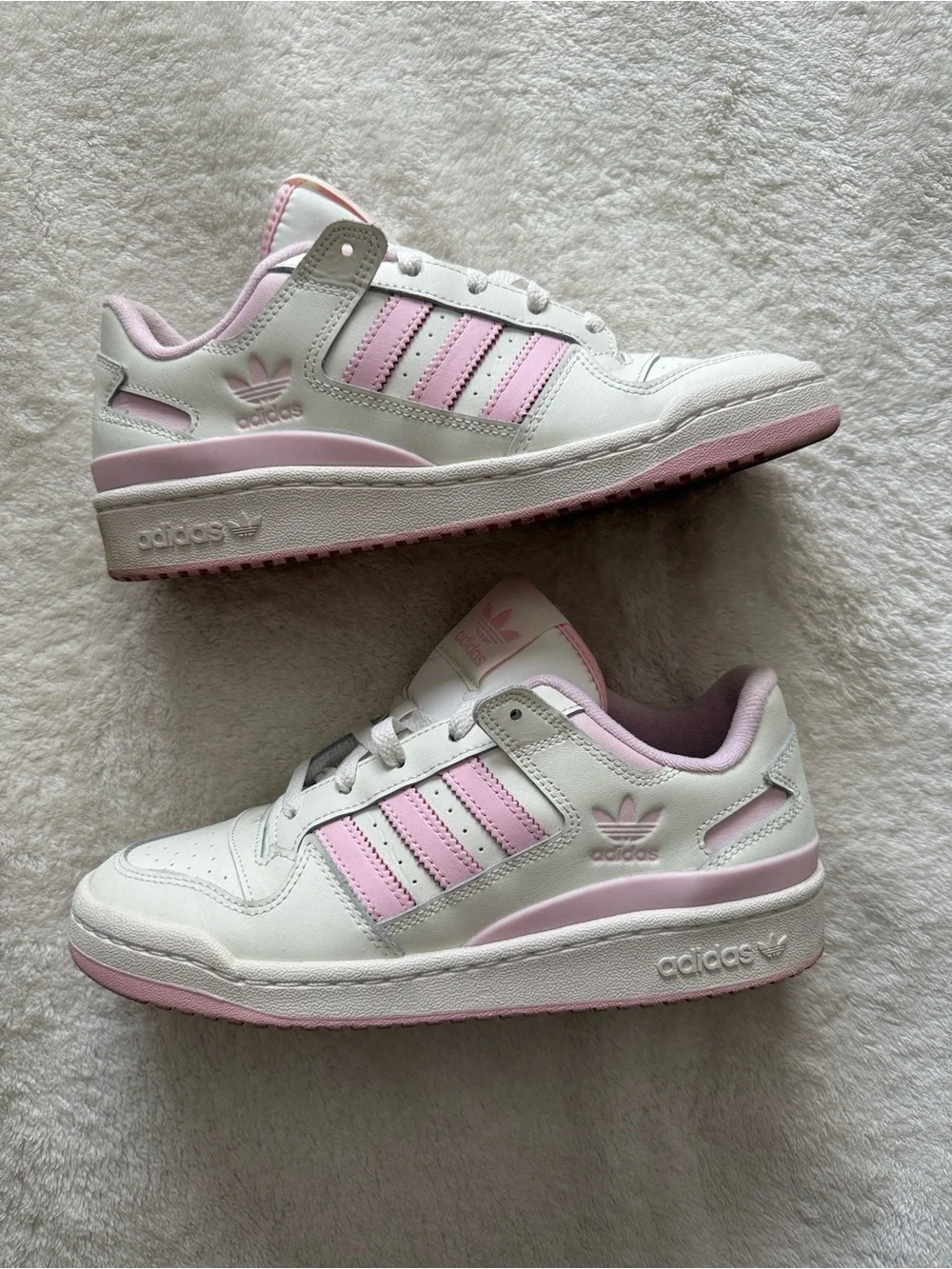 adidas White and Pink Low-Top Sneakers | women size 8.5